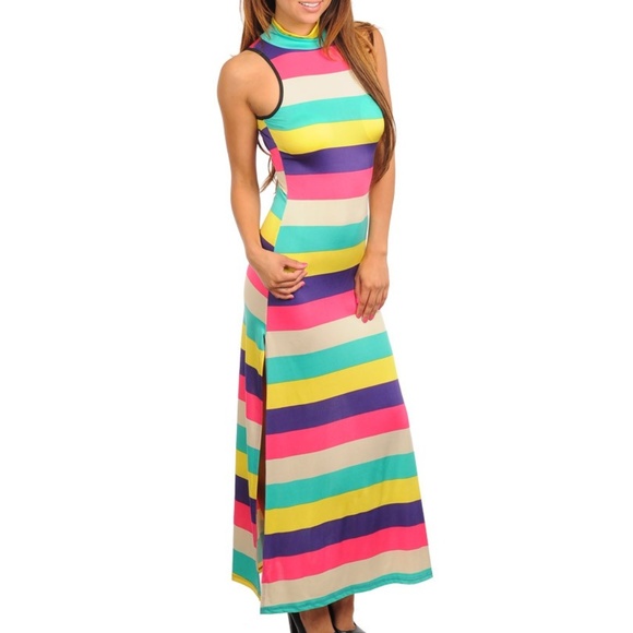 Dress High Turtle Neck Cutout Striped rainbow - Picture 4 of 7